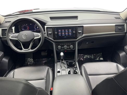 Used 2022 Volkswagen Atlas SE image 53