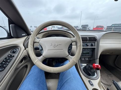 Used 2002 Ford Mustang GT image 9
