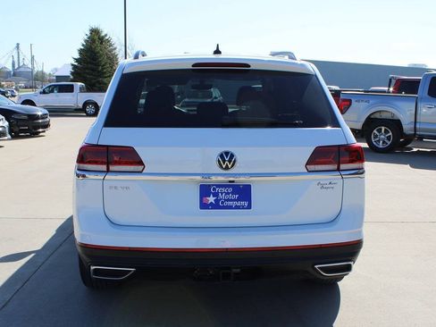 Used 2021 Volkswagen Atlas SE w/ Towing Package FWD image 6