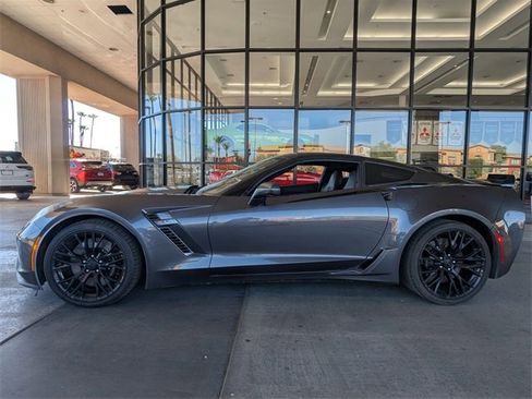 Used 2017 Chevrolet Corvette Z06 image 2