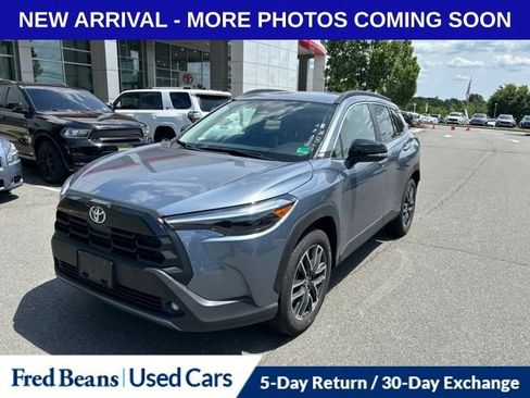 Used 2026 Toyota Corolla Cross XLE AWD/4WD image 11