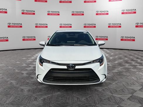 Certified 2026 Toyota Corolla LE w/ LE Premium Package FWD image 8