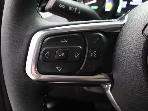 Used 2025 Jeep Wrangler Unlimited Sahara image 28