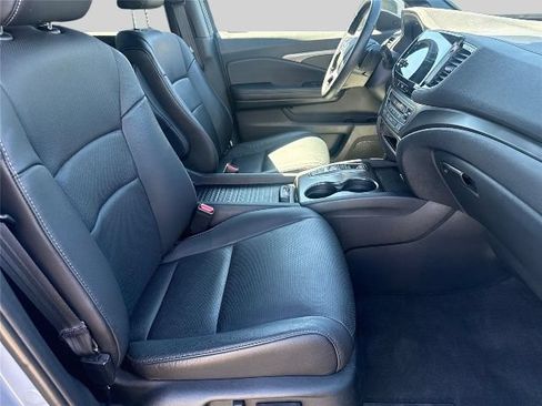 Used 2023 Honda Passport EX-L image 19