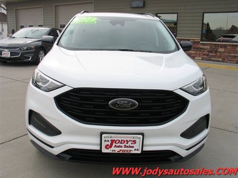 Used 2024 Ford Edge SE w/ Black Appearance Package AWD/4WD image 29