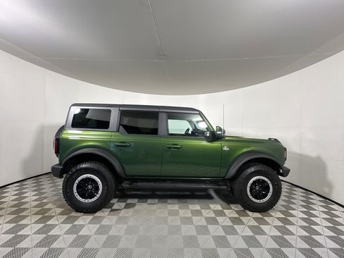 Certified 2024 Ford Bronco Outer Banks w/ Sasquatch Package image 8