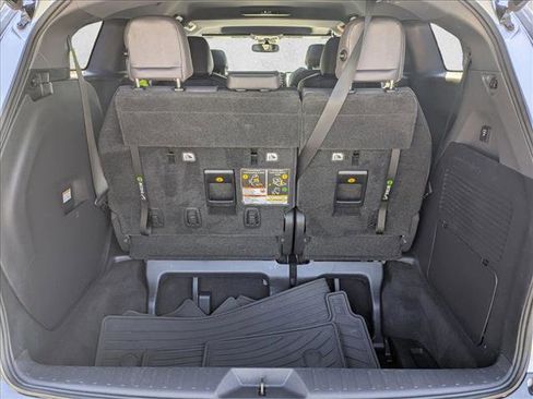 Used 2021 Toyota Sienna XSE w/ XSE Plus Package FWD image 6