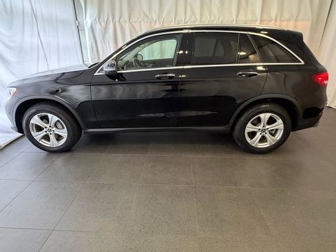 Used 2018 Mercedes-Benz GLC 300 4MATIC image 2