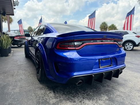 Used 2020 Dodge Charger R/T w/ Blacktop Package RWD image 9