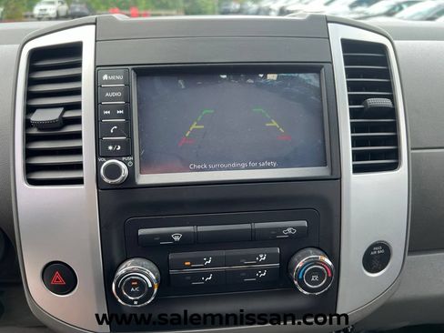 Used 2019 Nissan Frontier SV AWD/4WD image 12