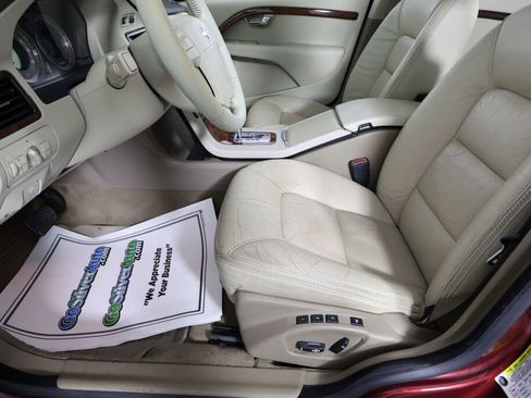 Used 2009 Volvo XC70 3.2 image 14