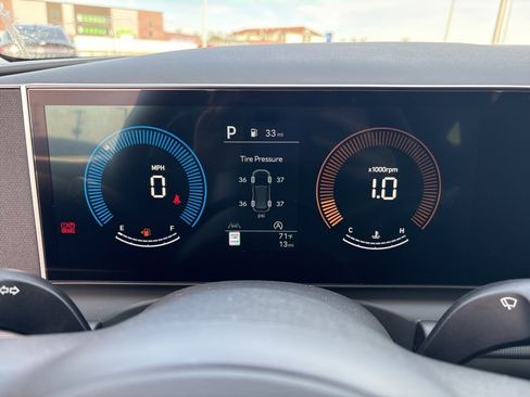 Used 2025 Hyundai Tucson SEL image 19