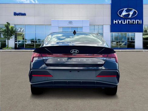 New 2026 Hyundai Elantra Sport FWD image 6