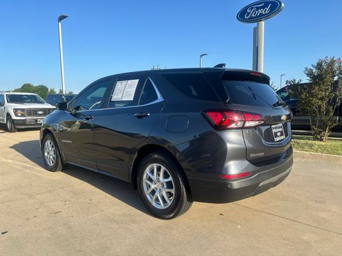 Used 2022 Chevrolet Equinox LT FWD image 3