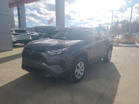 Used 2024 Toyota RAV4 LE image 3