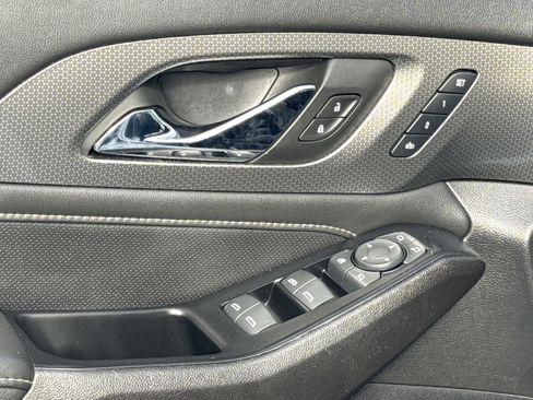 Certified 2023 Chevrolet Traverse Premier image 15
