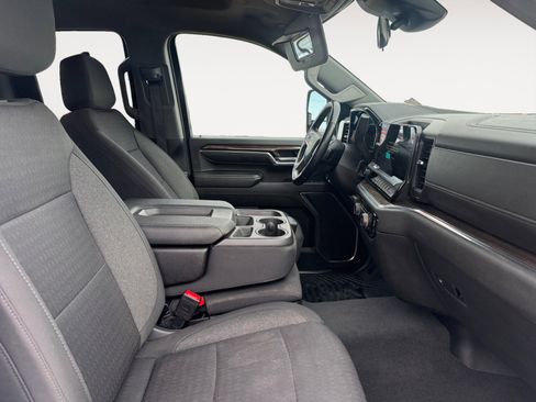 Certified 2024 Chevrolet Silverado 3500 LT w/ Convenience Package image 15