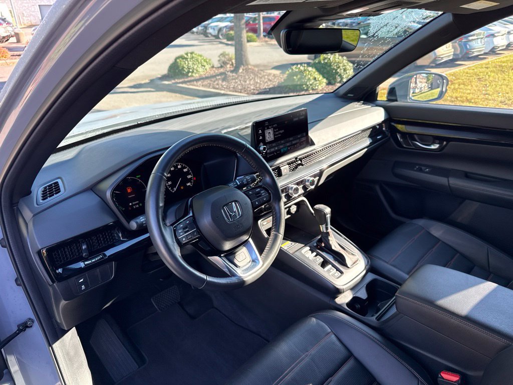 Used 2024 Honda CR-V Sport Touring image 16