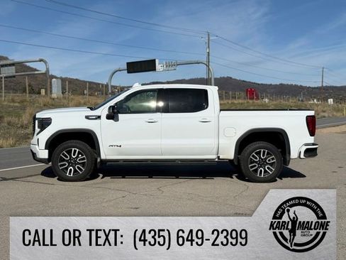 Used 2023 GMC Sierra 1500 AT4 w/ Technology Package image 2