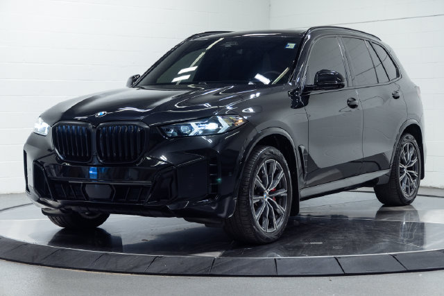 Certified 2025 BMW X5 xDrive40i w/ M Sport Package AWD/4WD image 6