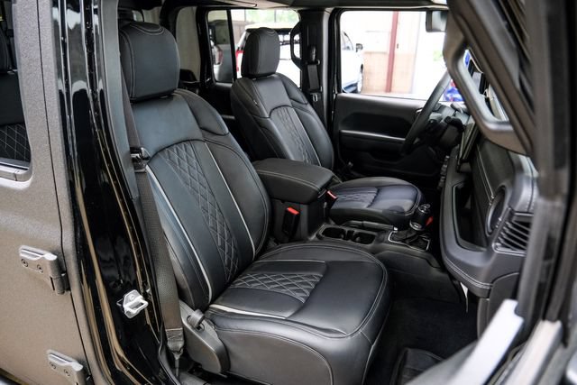 Used 2025 Jeep Gladiator Rubicon w/ Safety Group AWD/4WD image 77