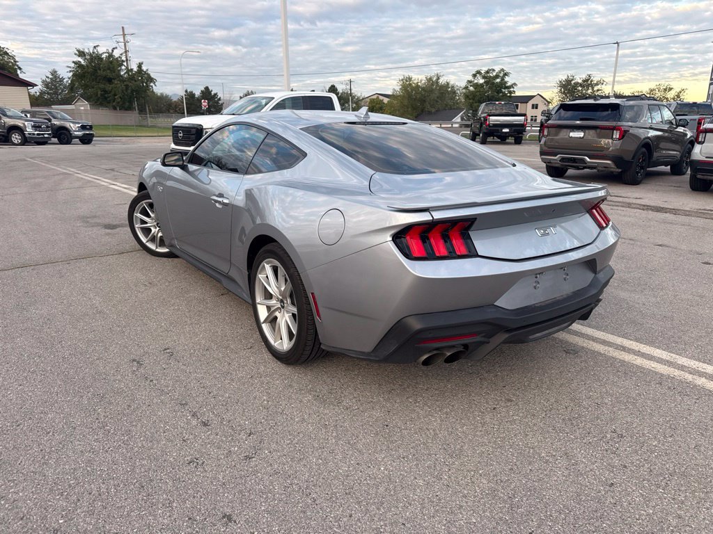 Used 2024 Ford Mustang GT Premium RWD image 11