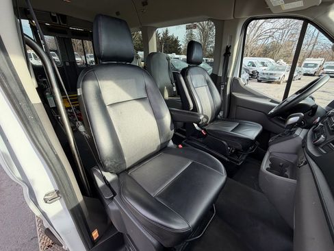 Used 2020 Ford Transit 150 XL image 29