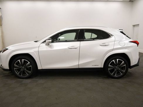 Used 2022 Lexus UX 250h w/ Premium Package AWD/4WD image 4