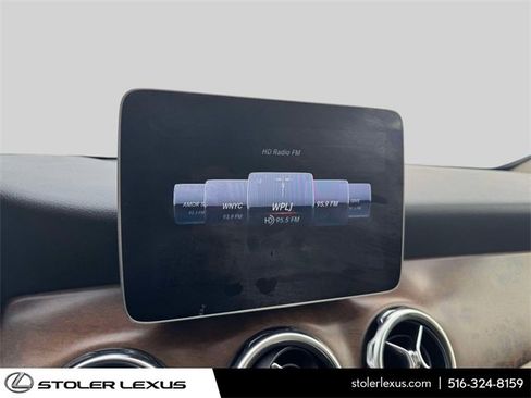 Used 2019 Mercedes-Benz GLA 250 4MATIC image 31