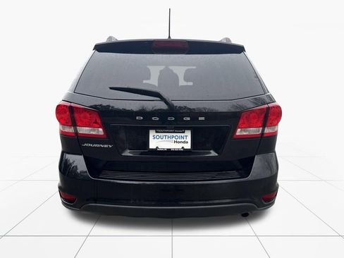 Used 2019 Dodge Journey SE w/ Blacktop Package image 7