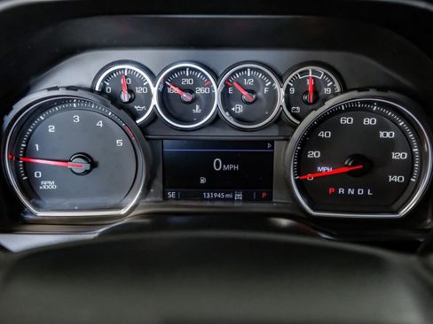 Used 2022 Chevrolet Silverado 3500 LT w/ Convenience Package image 19