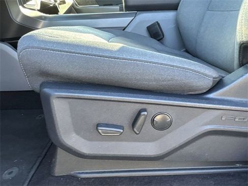 Used 2022 Ford F150 XLT w/ Equipment Group 302A High image 12