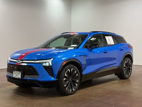 Used 2025 Chevrolet Blazer EV RS AWD/4WD image 7