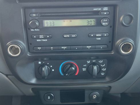 Used 2010 Ford Ranger 2WD SuperCab image 66