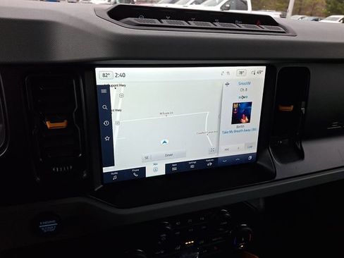 Used 2022 Ford Bronco Badlands image 17