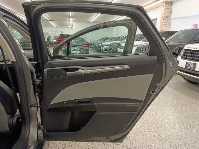 Used 2014 Ford Fusion S FWD image 28