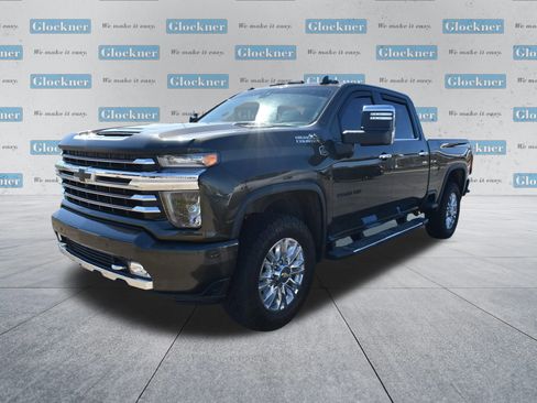 Used 2022 Chevrolet Silverado 2500 High Country w/ Safety Package II image 10