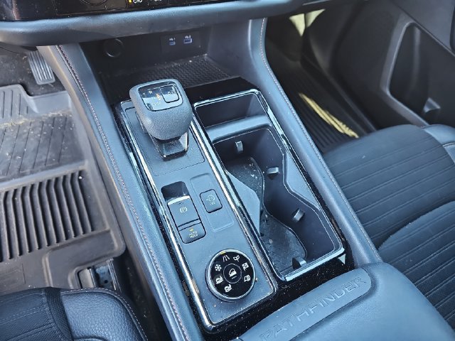 Used 2023 Nissan Pathfinder Rock Creek AWD/4WD image 28