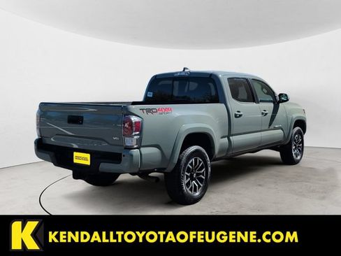 Used 2023 Toyota Tacoma TRD Sport w/ TRD Premium Sport Package AWD/4WD image 5