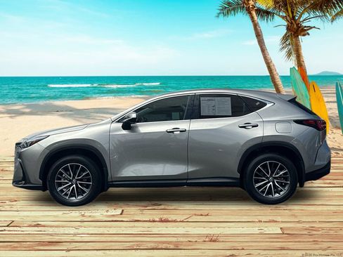 Used 2025 Lexus NX 250 FWD w/ Accessory Package (Z1) image 3