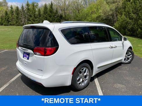 Used 2019 Chrysler Pacifica Limited FWD image 6