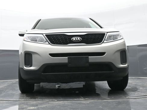 Used 2014 Kia Sorento LX image 36