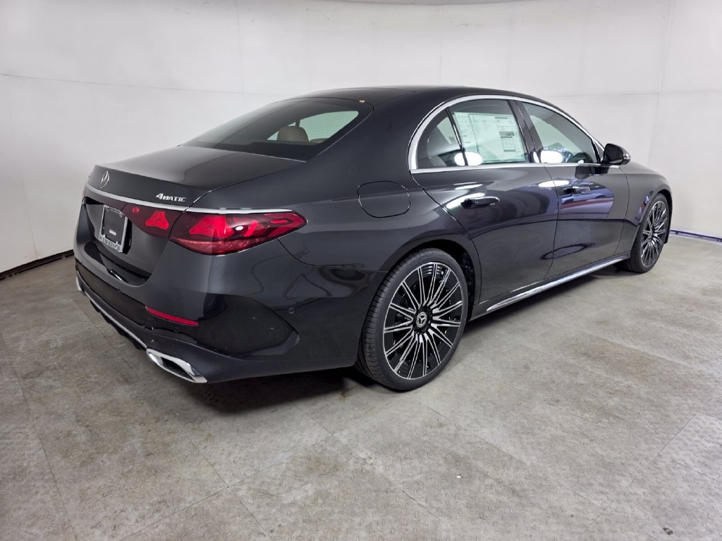 New 2027 Mercedes-Benz E 450 4MATIC Sedan image 4