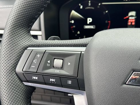 New 2025 Mitsubishi Outlander SEL image 20