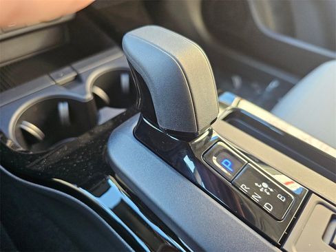 New 2026 Toyota Prius LE image 34