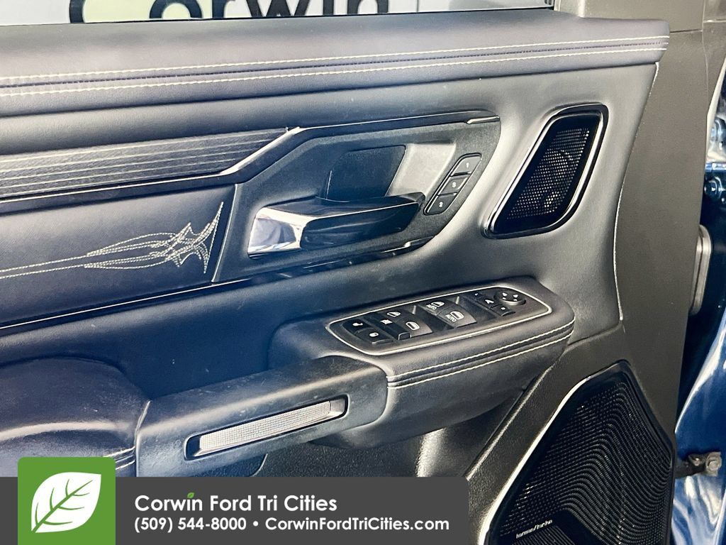 Used 2024 RAM 1500 Limited AWD/4WD image 12