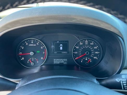 Used 2019 Kia Sportage EX image 16