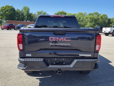 Used 2025 GMC Sierra 1500 Elevation AWD/4WD image 3