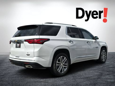 Used 2023 Chevrolet Traverse High Country FWD image 5
