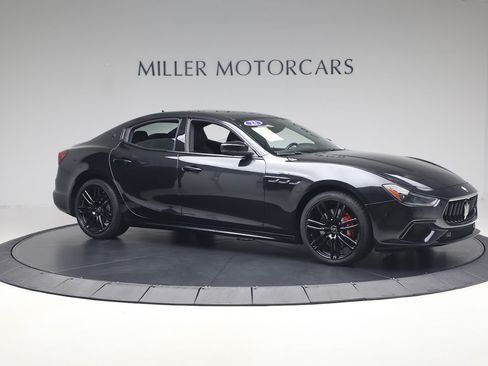 Certified 2023 Maserati Ghibli Modena Q4 AWD/4WD image 10